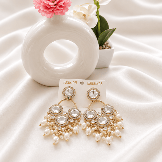 Bold. Chic. Effortlessly Elegant